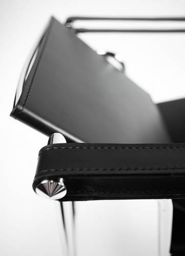 Le Corbusier Basculant Sling Chair (LC1) - Black Leather