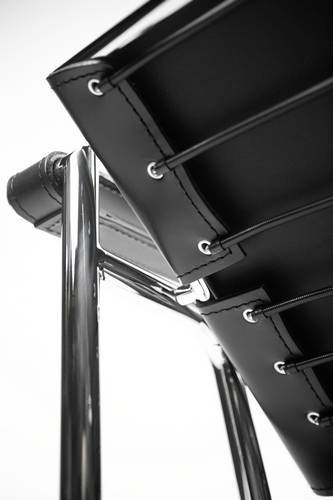 Le Corbusier Basculant Sling Chair (LC1) - Black Leather
