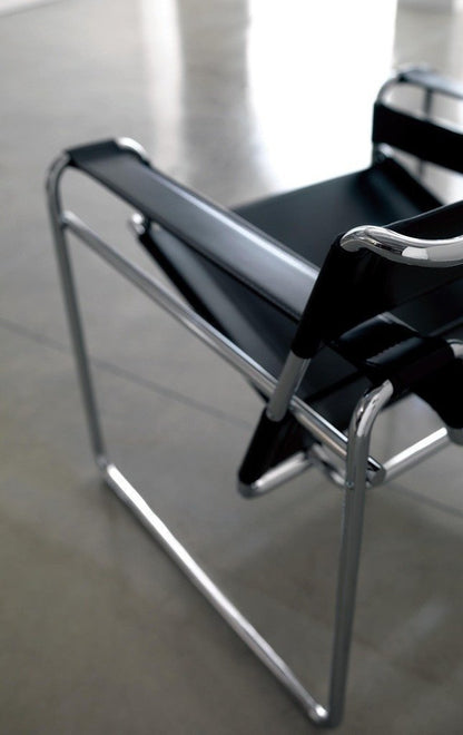 Marcel Breuer Wassily Chair - Black Leather